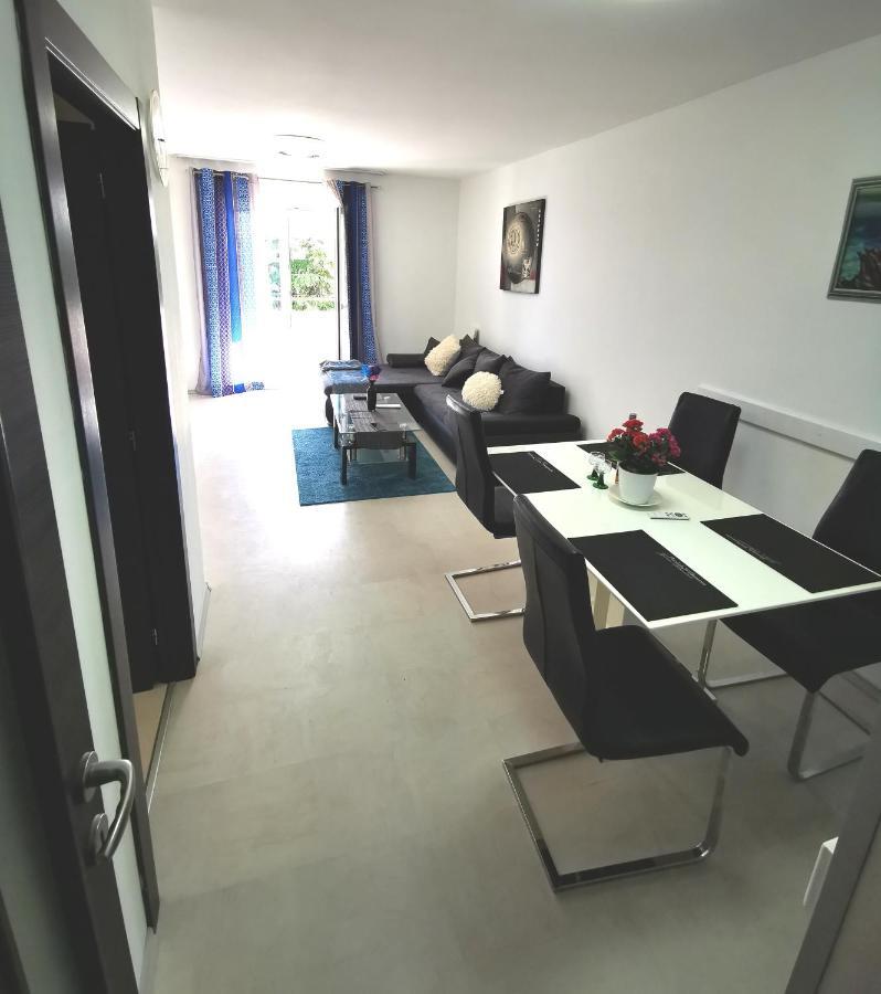 פורץ Apartment Tanja מראה חיצוני תמונה