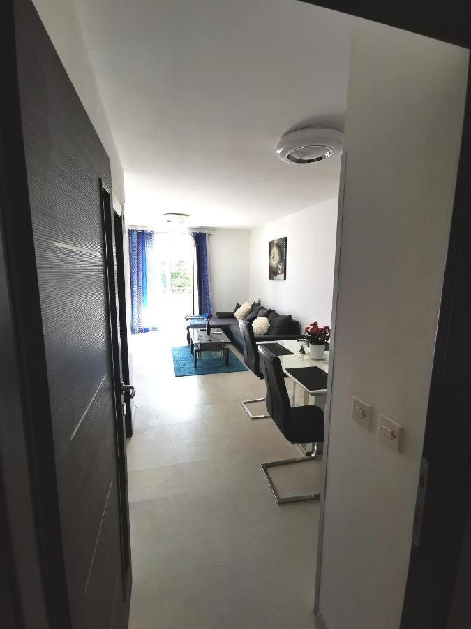 פורץ Apartment Tanja מראה חיצוני תמונה