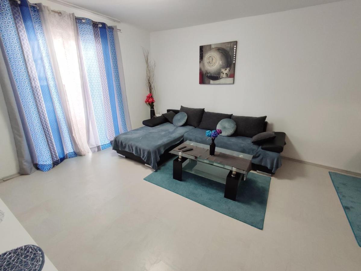 פורץ Apartment Tanja מראה חיצוני תמונה
